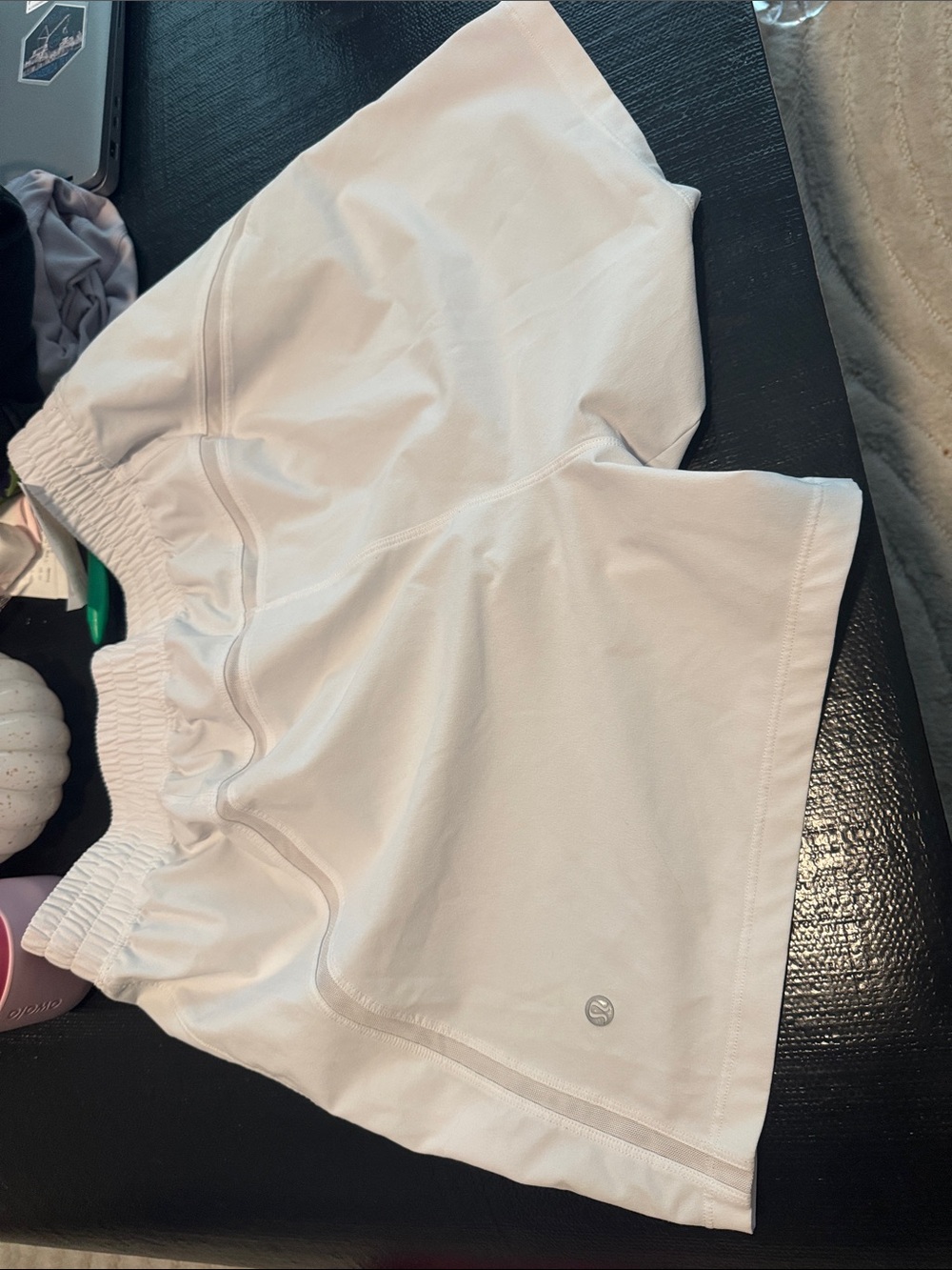 Men’s White Lululemon Pace Breaker Shorts - Picture 4 of 4